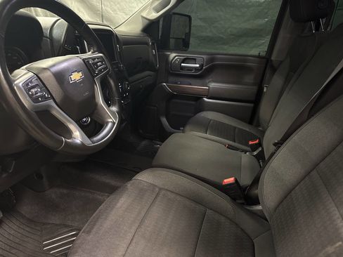 Used 2023 Chevrolet Silverado 2500 LT w/ Convenience Package image 11