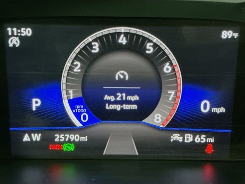 Used 2023 Volkswagen Tiguan SE FWD image 19