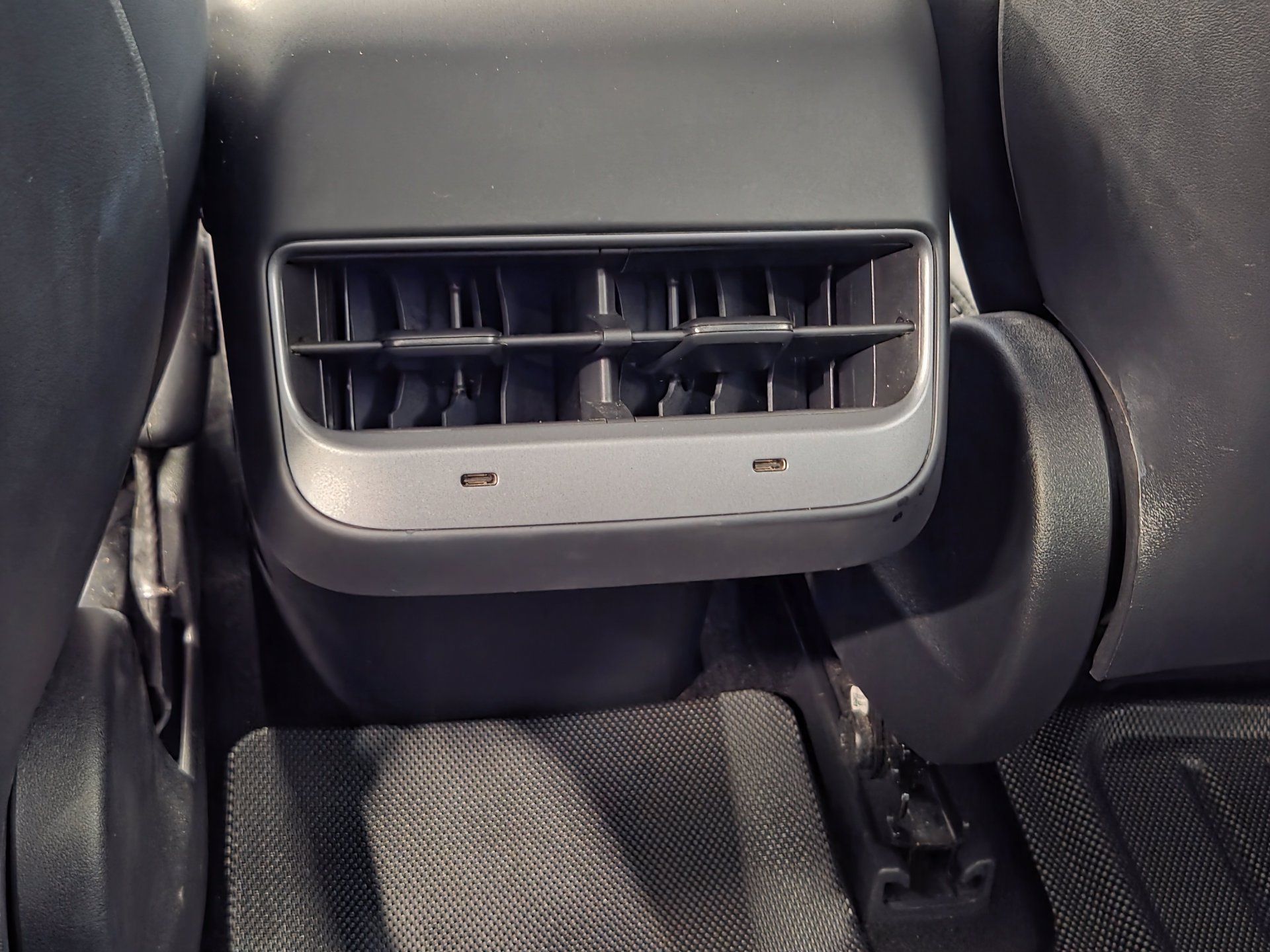 Used 2023 Tesla Model 3 Standard Range RWD image 11