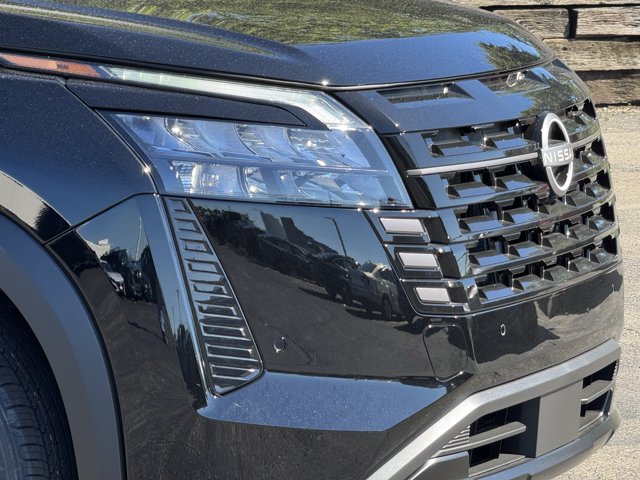 New 2026 Nissan Pathfinder SV AWD/4WD image 4