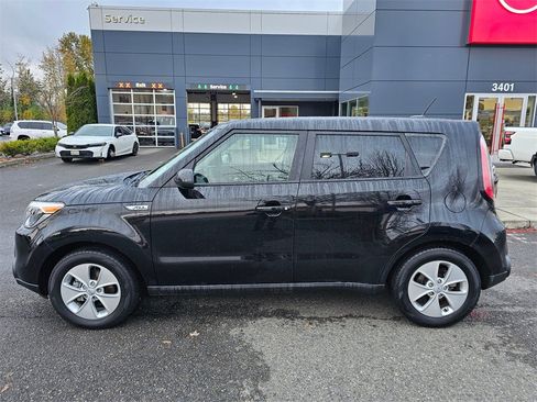 Used 2016 Kia Soul Base image 8