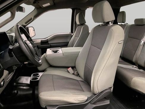 Used 2016 Ford F150 XL w/ Equipment Group 101A Mid AWD/4WD image 24