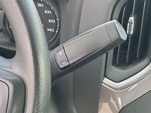 Used 2025 Chevrolet Silverado 1500 W/T RWD image 8