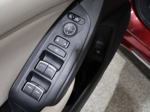 Used 2018 Honda Accord EX-L image 13