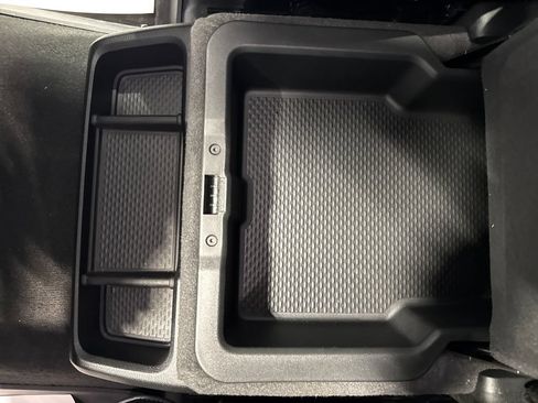 Used 2023 RAM 1500 Laramie AWD/4WD image 25