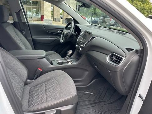Used 2024 Chevrolet Equinox LT w/ LPO, Floor Liner Package AWD/4WD image 29