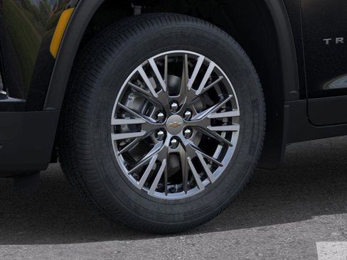 New 2026 Chevrolet Traverse LT w/ Driver Confidence Package image 9