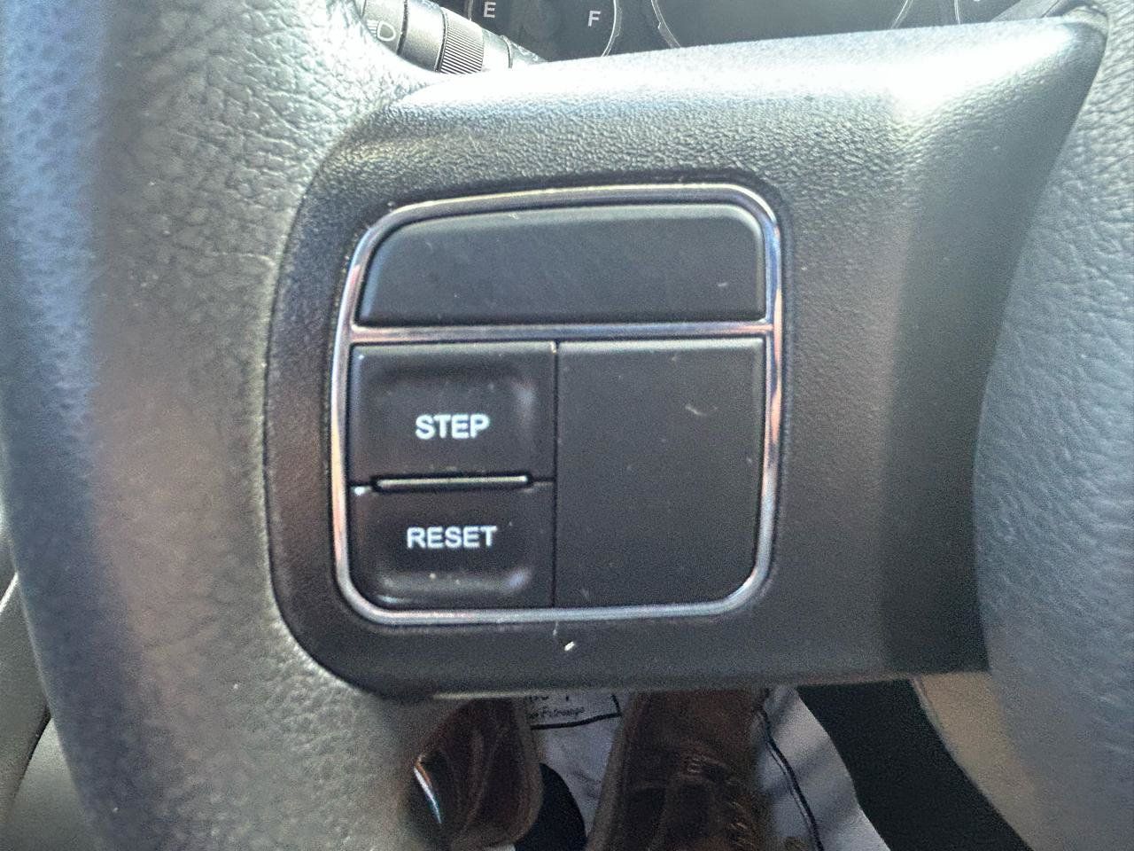 Used 2012 Jeep Liberty Sport AWD/4WD image 18