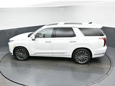 Used 2023 Hyundai Palisade Calligraphy w/ Cargo Package image 33