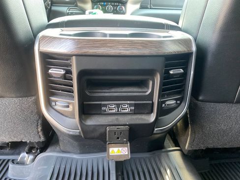 Used 2021 RAM 3500 Laramie AWD/4WD image 35