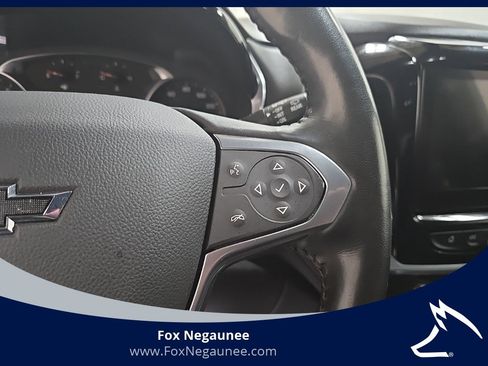 Certified 2022 Chevrolet Traverse RS w/ LPO, Floor Liner Package image 1