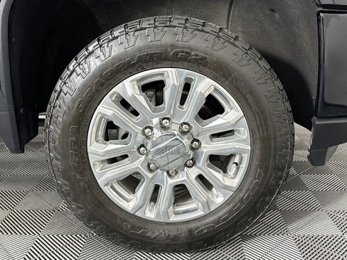 Used 2021 GMC Sierra 3500 Denali w/ Denali Ultimate Package image 30