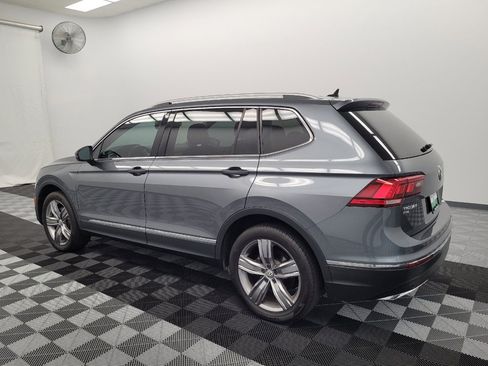 Used 2021 Volkswagen Tiguan SEL w/ 3-Row Tiguan MDO Package FWD image 3