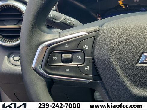 Used 2025 Chevrolet Trax ACTIV w/ Driver Confidence Package FWD image 25