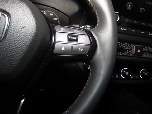 Certified 2024 Honda HR-V Sport image 6