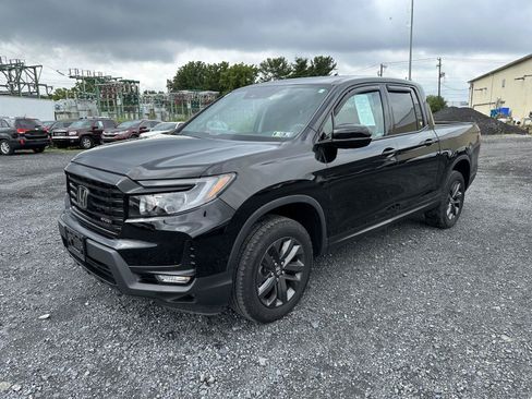 Certified 2023 Honda Ridgeline Sport image 4
