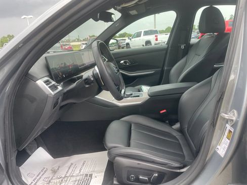 Used 2025 BMW 330i Sedan RWD image 12