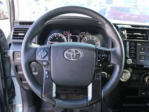 Used 2023 Toyota 4Runner TRD Off-Road Premium image 15