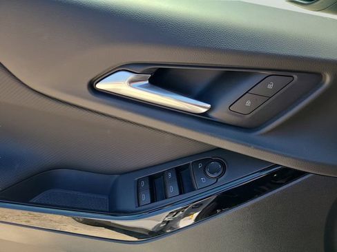 New 2026 Chevrolet Equinox LT w/ Safety and Technology Package FWD image 16