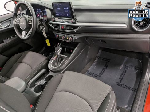 Certified 2023 Kia Forte LXS FWD image 30