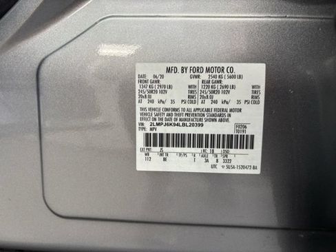 Used 2020 Lincoln Nautilus Reserve FWD image 34