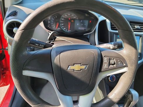 Used 2017 Chevrolet Sonic LS image 16