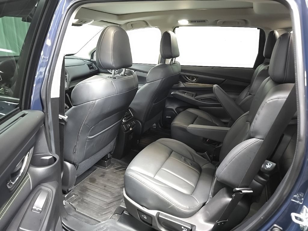 Used 2025 Subaru Ascent Bronze Edition AWD/4WD image 31