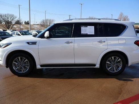 Used 2022 INFINITI QX80 Luxe w/ Cargo Package image 2