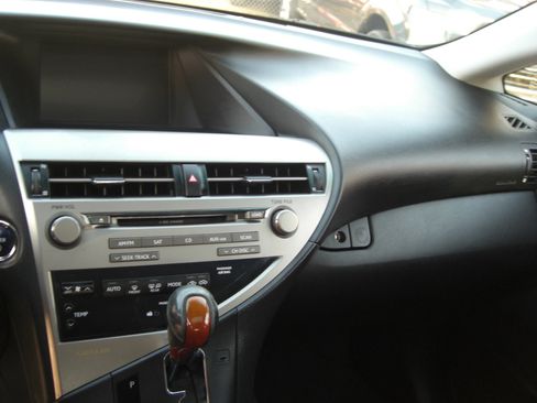 Used 2010 Lexus RX 450h AWD image 10