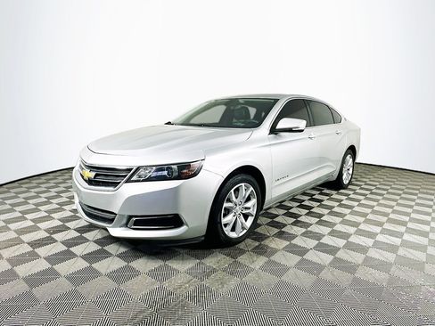 Used 2017 Chevrolet Impala LT image 5