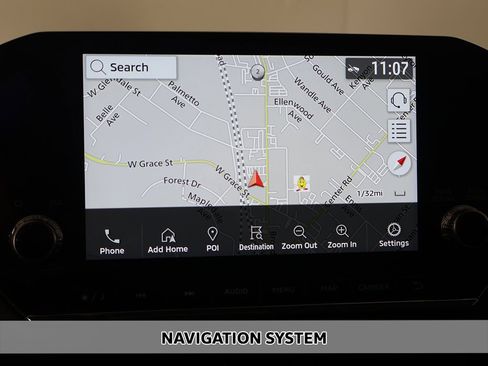 Used 2024 Mitsubishi Outlander SE image 3