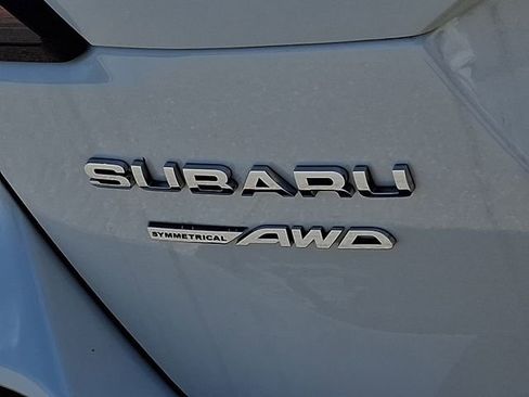 Used 2025 Subaru Outback Limited AWD/4WD image 36