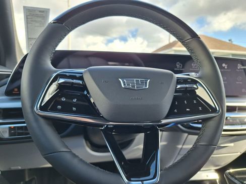 New 2026 Cadillac Lyriq Sport image 18