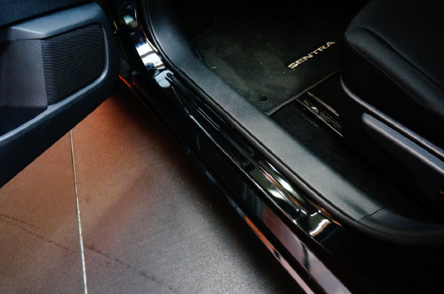 Certified 2025 Nissan Sentra S FWD image 31