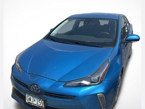 Used 2022 Toyota Prius LE AWD/4WD image 1