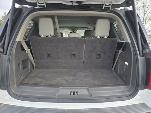 Used 2019 Ford Expedition XLT w/ Equipment Group 202A image 17