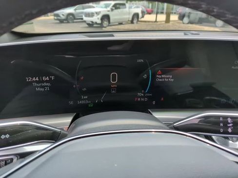 Certified 2024 Cadillac Lyriq Luxury AWD/4WD image 21