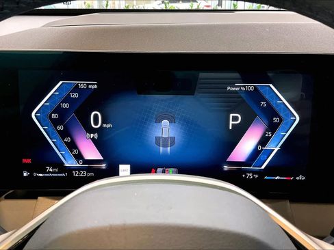 Used 2025 BMW X3 xDrive30i w/ Premium Package image 27