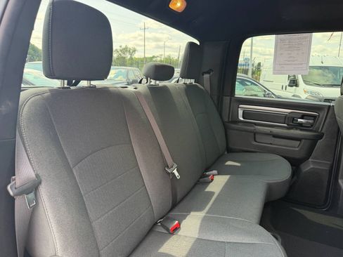 Used 2024 RAM 1500 Warlock AWD/4WD image 23
