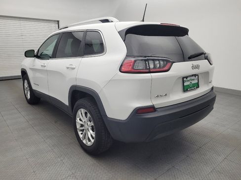 Used 2019 Jeep Cherokee Latitude w/ Cold Weather Group AWD/4WD image 5