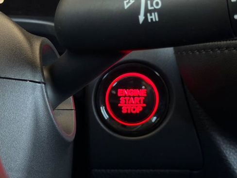 Certified 2024 Honda HR-V LX image 26