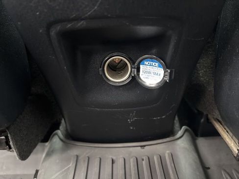 Used 2018 Toyota RAV4 XLE image 23