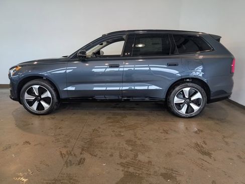 New 2025 Volvo EX90 Plus image 4