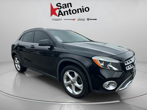Used 2018 Mercedes-Benz GLA 250 image 1