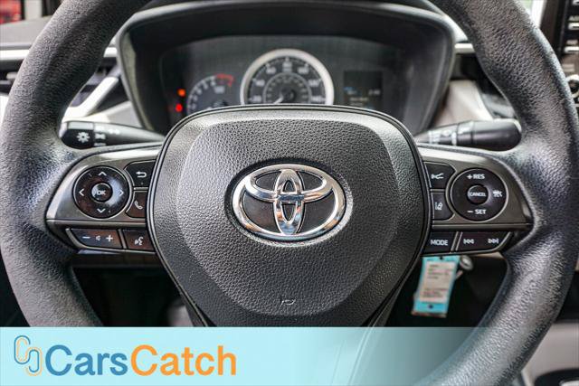 Used 2021 Toyota Corolla LE FWD image 19