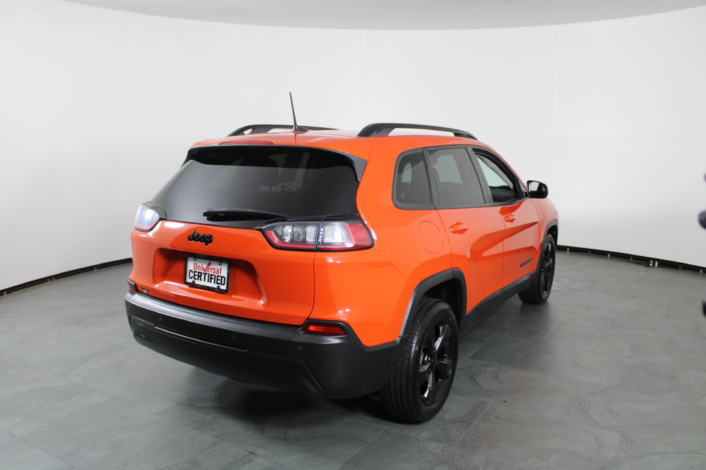Used 2021 Jeep Cherokee Latitude Plus FWD image 10