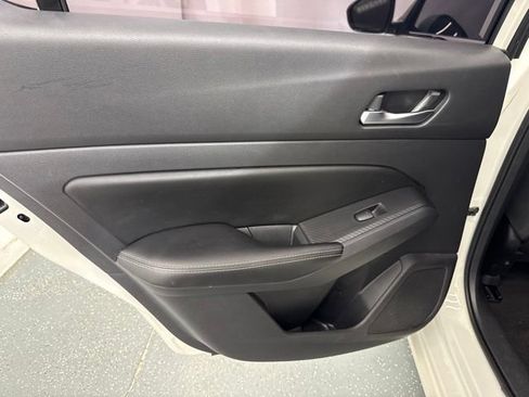 Used 2022 Nissan Altima 2.5 SV FWD image 15
