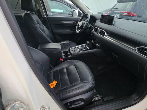Used 2022 MAZDA CX-5 AWD 2.5 S w/ Premium Package image 9