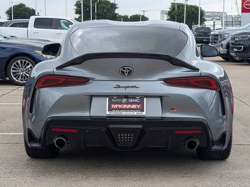 Used 2021 Toyota Supra w/ Safety & Technology Package RWD image 5