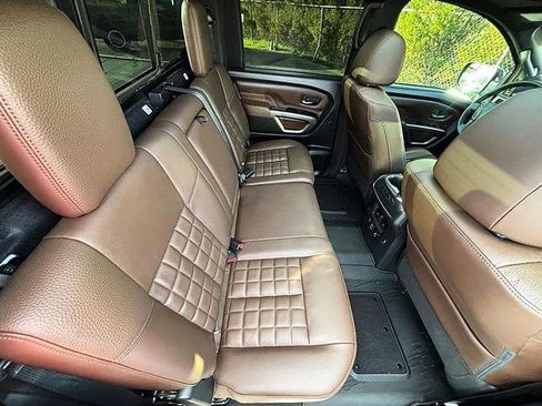 Used 2024 Nissan Titan Platinum Reserve w/ Moonroof Package image 61